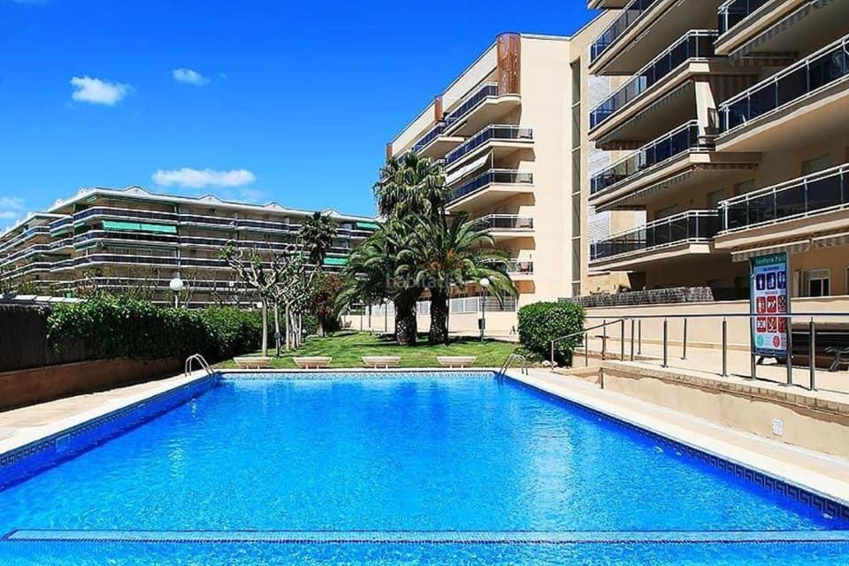 Appart Standing 2 Chambres 2Sdb Clim Piscine Parking Wifi Terrasse 21M2 Local Velo Port-Aventura, Plage, Centre Салоу Екстер'єр фото